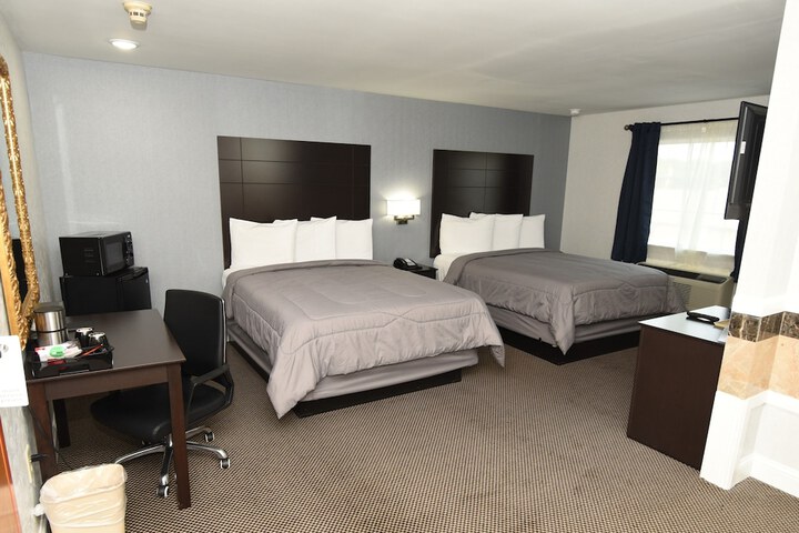 Room 40 of 73