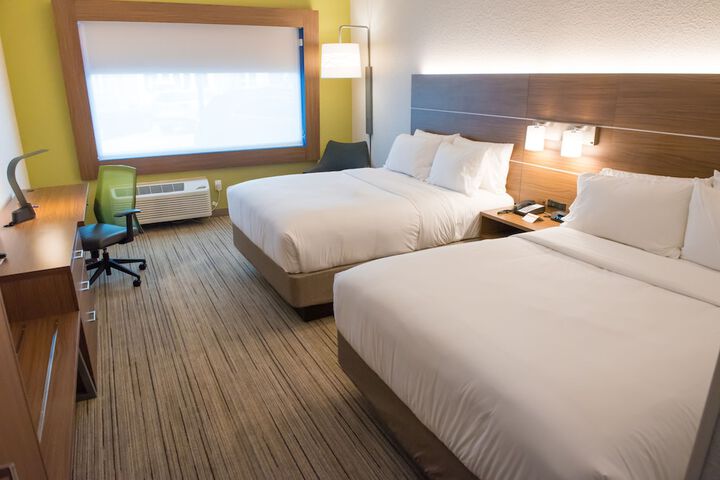 Room 15 of 26