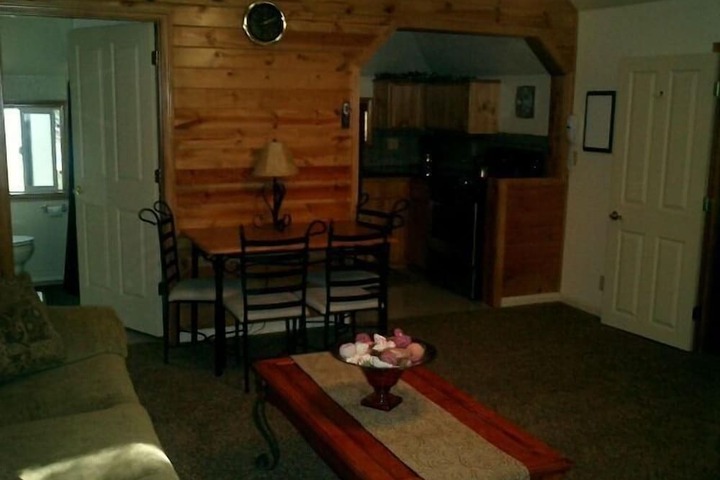 Room 72 of 143