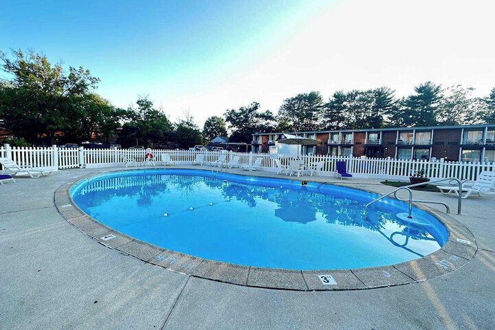 Inn at Lebanon - Hershey & Manheim area