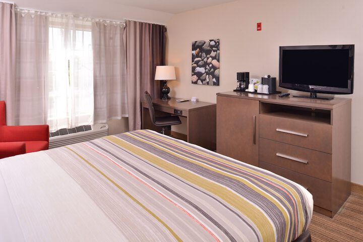 Country Inn & Suites by Radisson Omaha Airport, IA