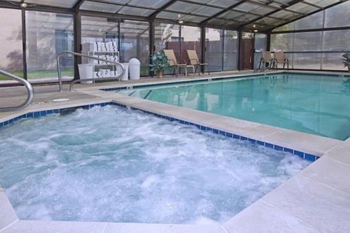 Pool 5 of 25