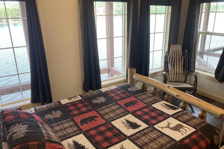 Keweenaw Waters Resort