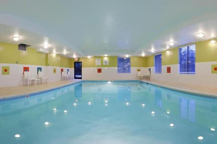 Pool 4 of 49