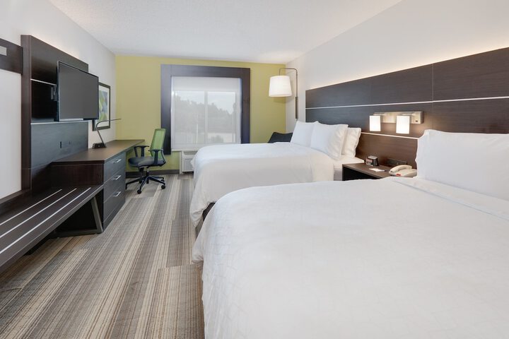 Holiday Inn Express & Suites Dublin by IHG