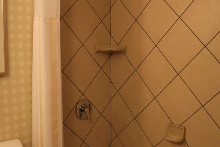 Room 86 of 127