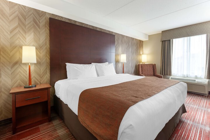 Room 36 of 44