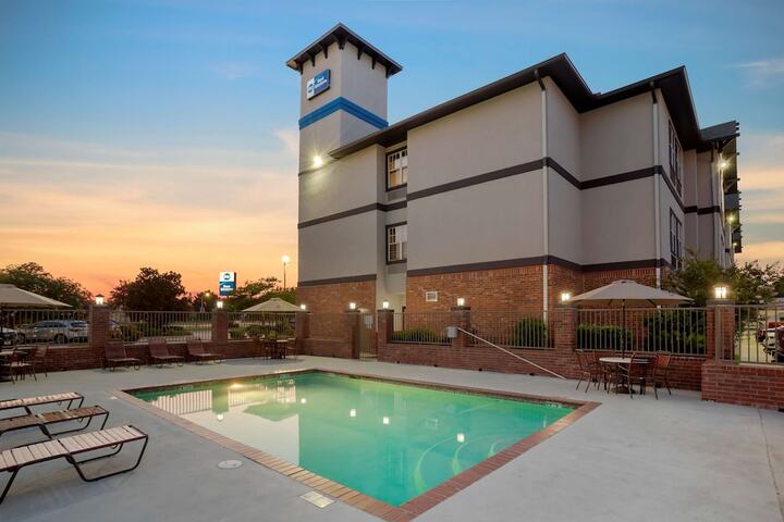 Pool 5 of 31