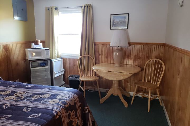 Room 33 of 35