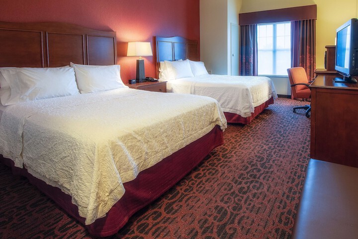 Room 10 of 26