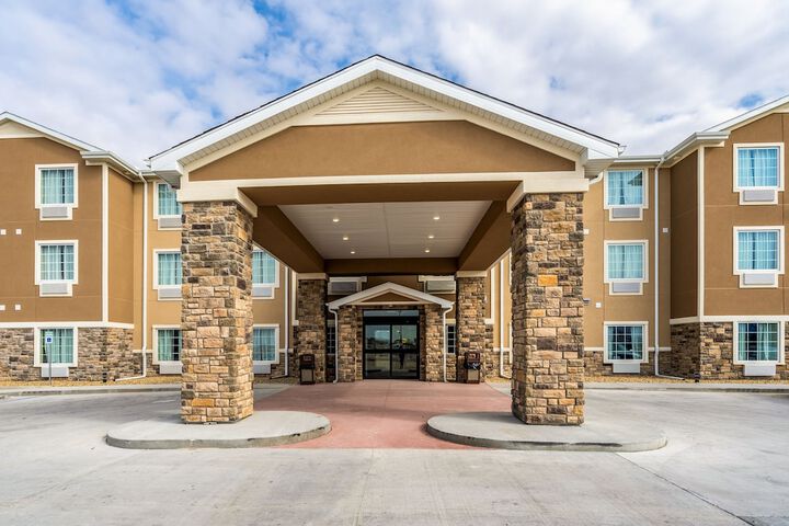 Hotel 2 of 33