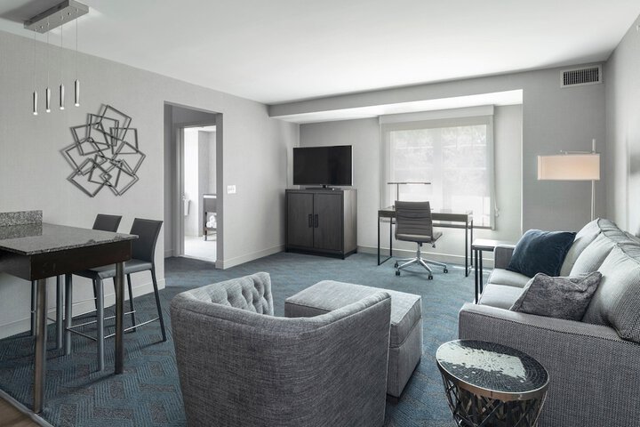 Room 41 of 66