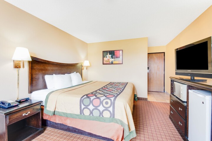 Room 16 of 20