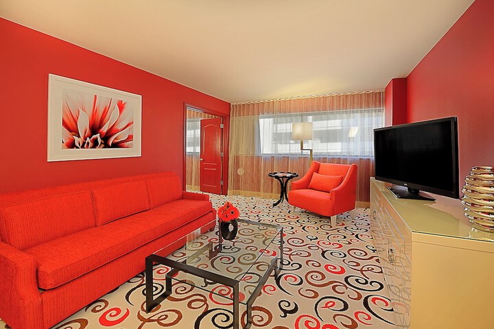 Room 50 of 67
