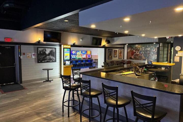 Wheatland Hotel