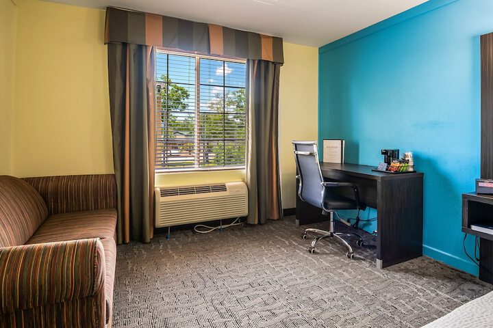 Room 63 of 87