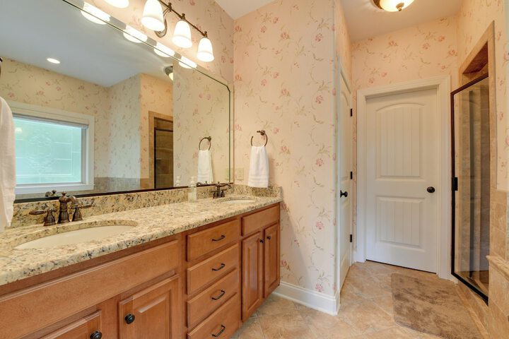 Waterfront Sherrills Ford Home w / Pool & Boat Dock