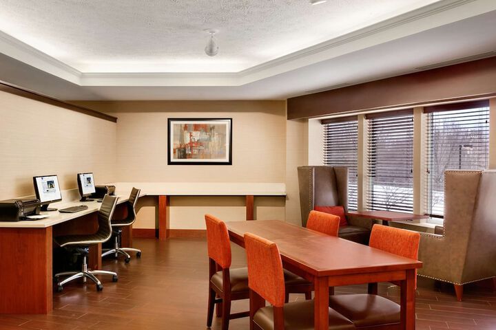 Business Center 55 of 55
