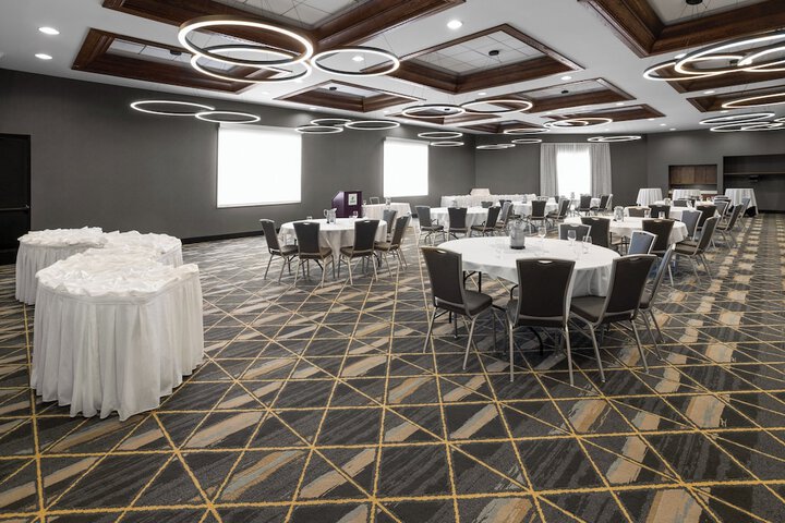 Holiday Inn Midland by IHG