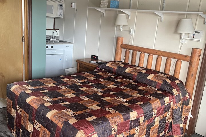 Room 32 of 56
