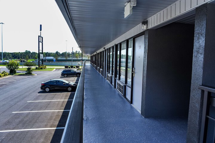 Hotel 4 of 28