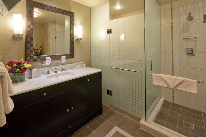 Isle Casino Hotel Bettendorf - a Caesars Rewards Destination