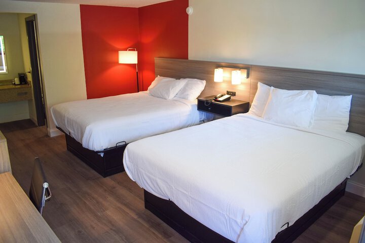 Room 15 of 20