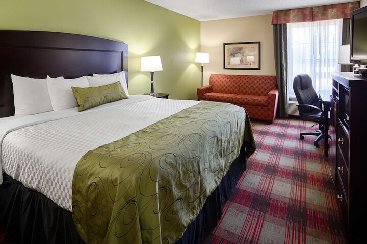 Room 16 of 25
