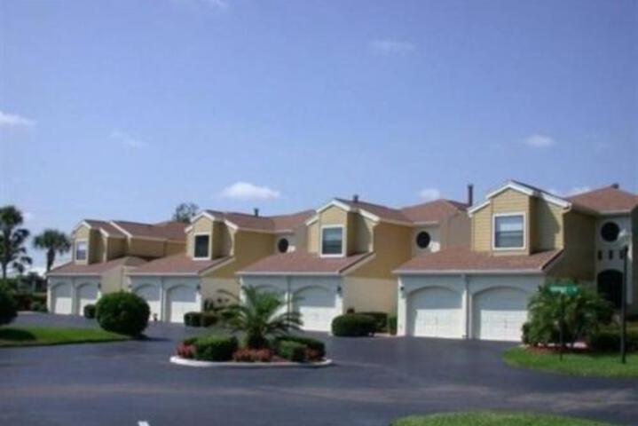 3BR Villa Claremont Holiday Home