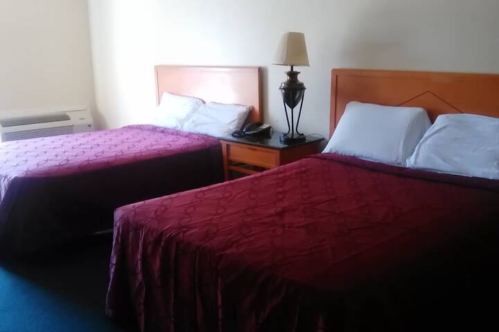 Room 7 of 19