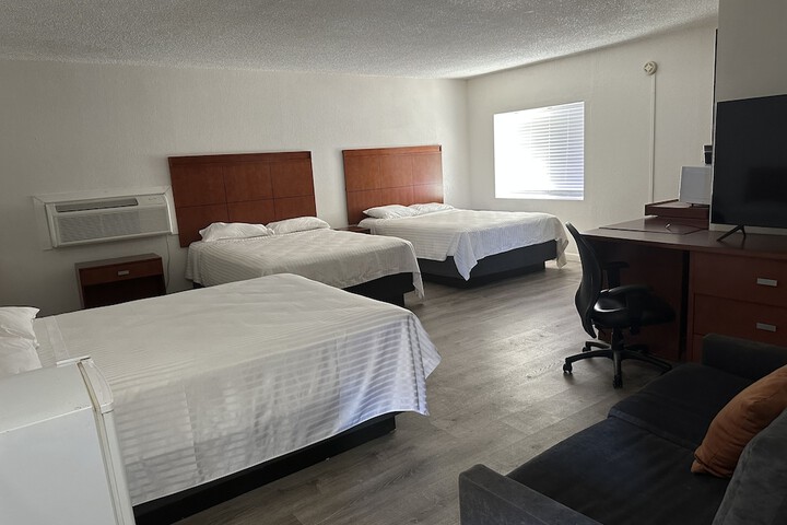 Room 19 of 31