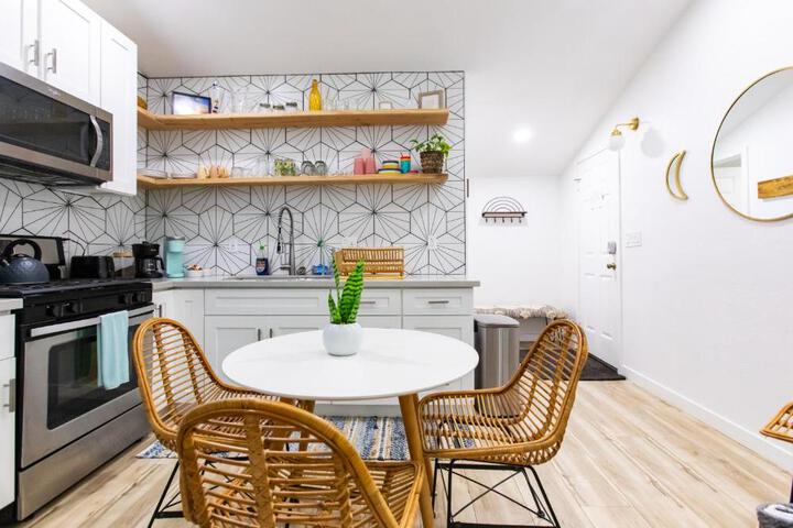 Stylish Casita min from the beach !