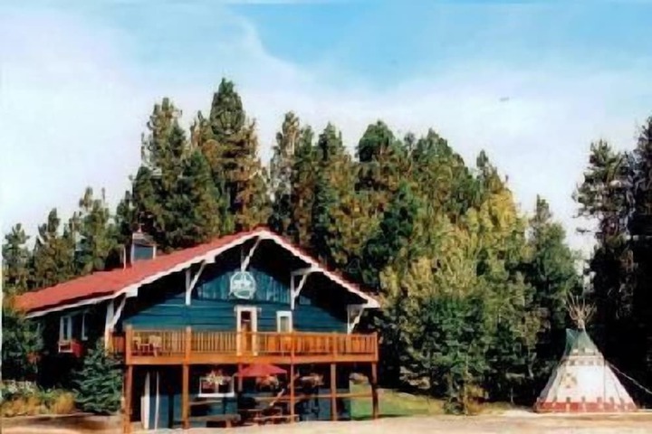 Hotel 2 of 18