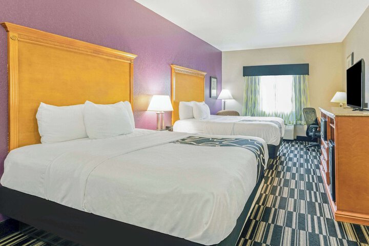 La Quinta Inn & Suites by Wyndham Ada