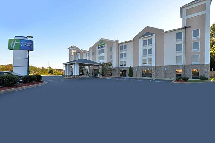 Holiday Inn Express Seaford-Route 13