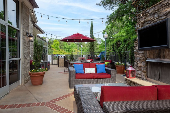 Terrace/Patio 58 of 60