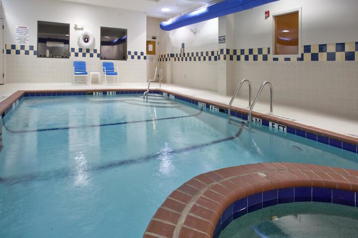 Pool 10 of 46