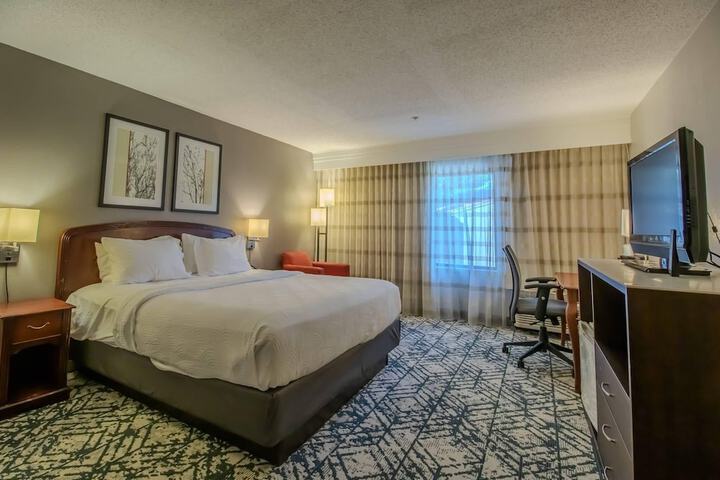 Country Inn & Suites by Radisson Convention Center