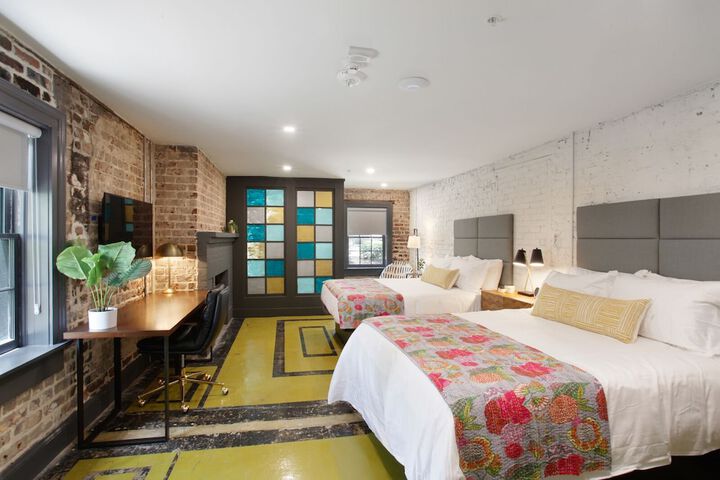 Room 145 of 164