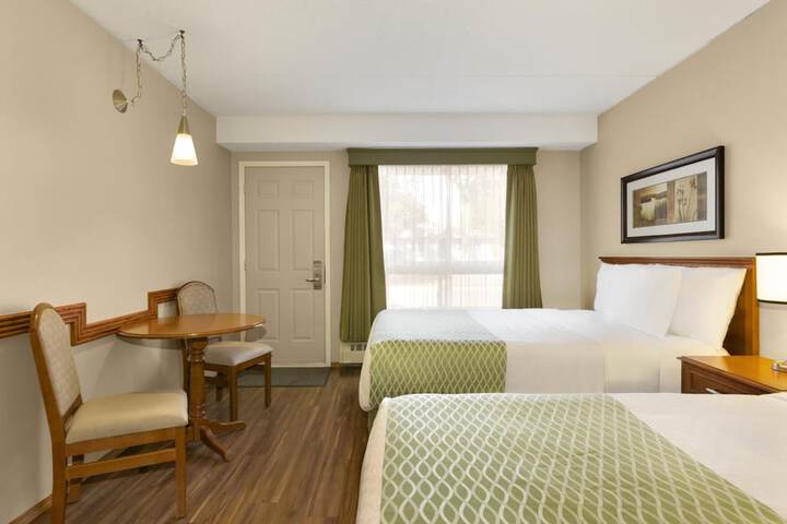 Room 13 of 25