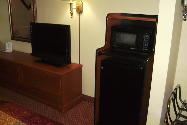 Room 14 of 36