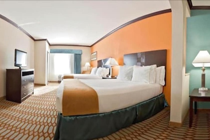 Holiday Inn Express Hotel & Suites Corpus Christi-Portland by IHG