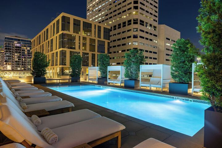 The Laura Hotel Houston Downtown, Autograph Collection