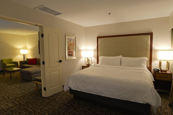 Room 15 of 42