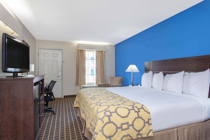 Room 20 of 32