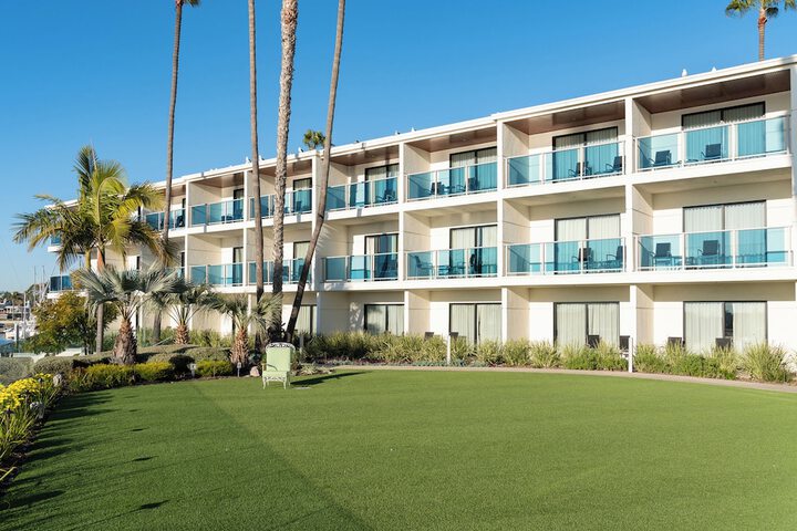 Hotel 4 of 70