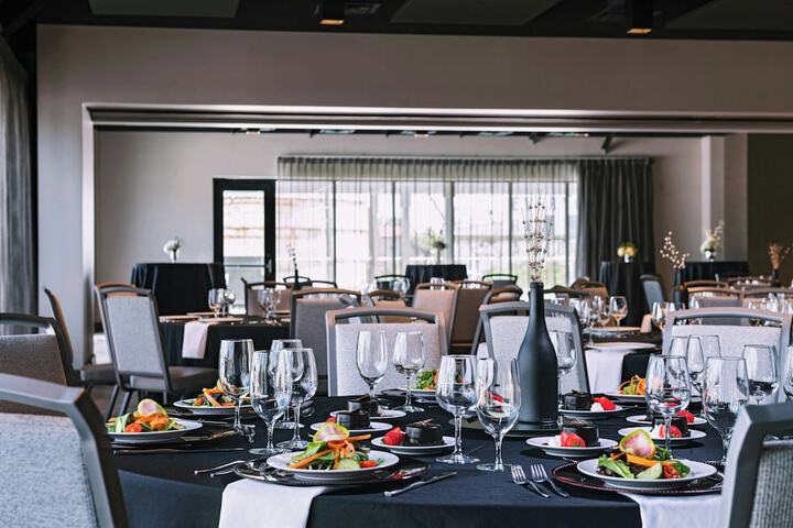 AC Hotel by Marriott Waco Downtown