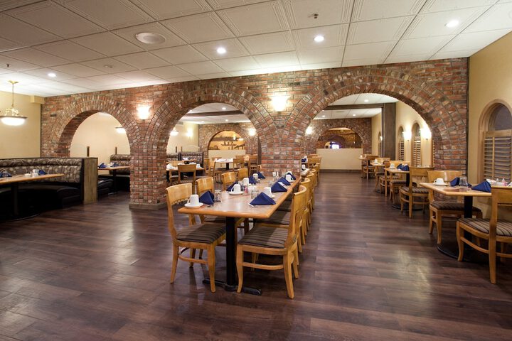 Holiday Inn Great Falls- Convention Center by IHG