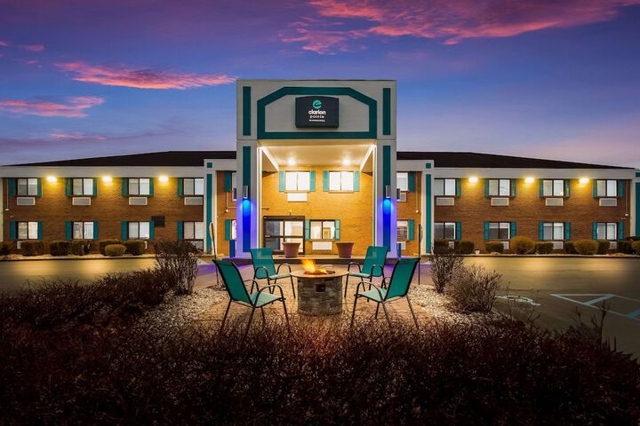 Hotel 2 of 66