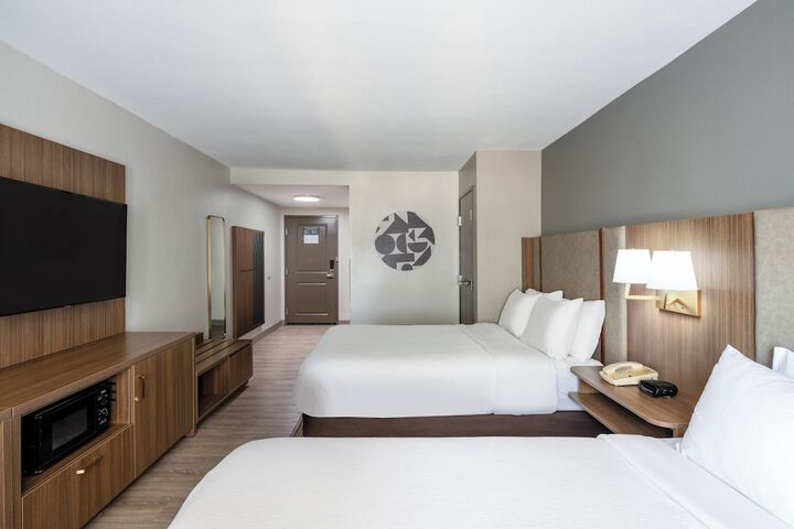 Room 40 of 76